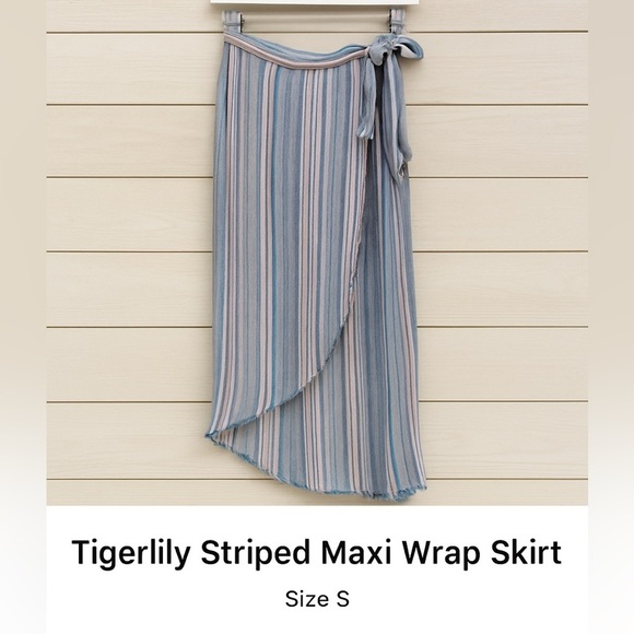 Tigerlily Dresses & Skirts - Tigerlily Blue and White Striped Midi Skirt Skirt Small